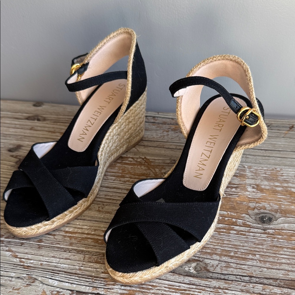 Stuart Weitzman Mirela II Espadrille
Wedge black size 8 new never worn